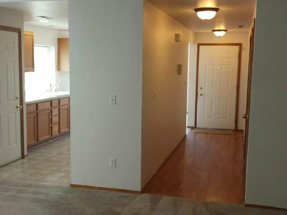 3rd image of 2792 Firland St SW