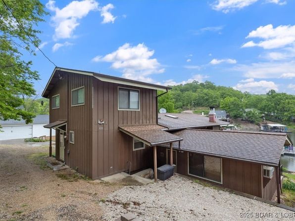 438 Lamplighter Dr, Camdenton, MO 65020