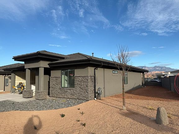 2nd image of 3565 E Stillwater Ln #4013