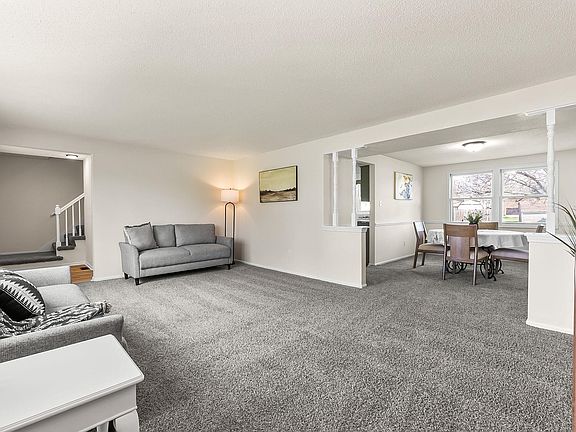 5th image of 4121 Moorfield Ln