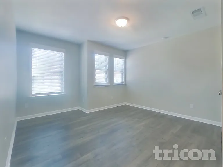 196 Chapelcrest Ln — Photo 10