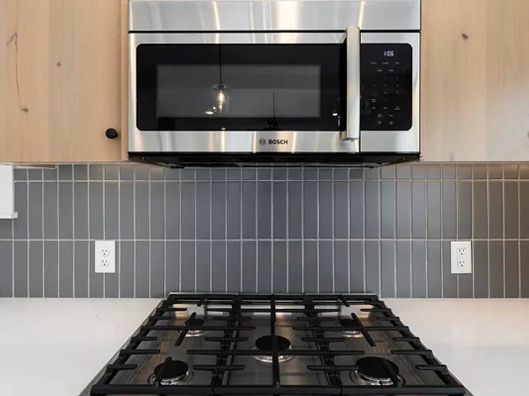 Bradbury Luxury Townhomes — Photo 24