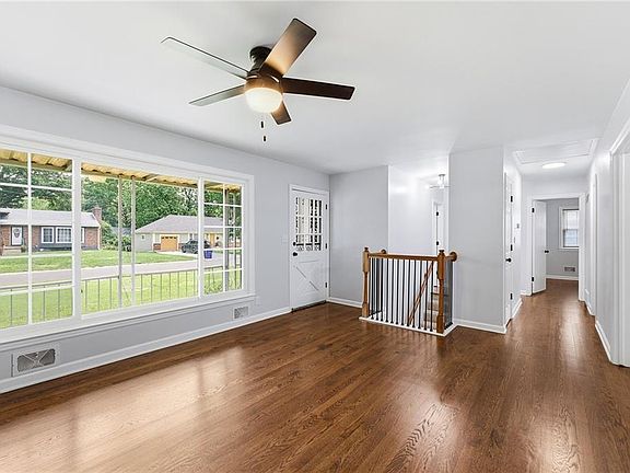 3rd image of 7920 Elm Ave