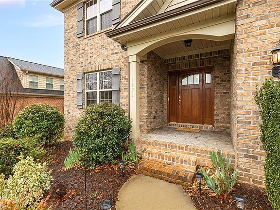 4th image of 4671 Olivine Ln