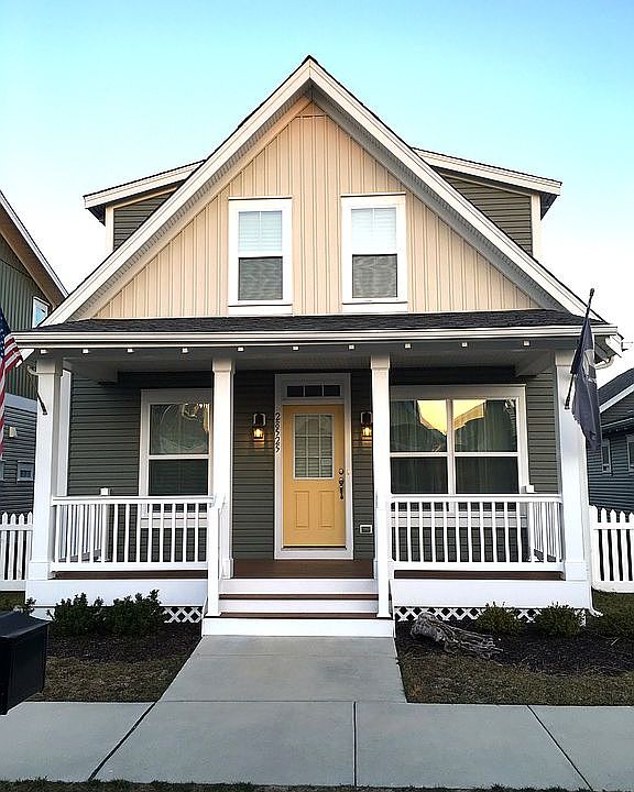 1st image of 28525 Traverse St
