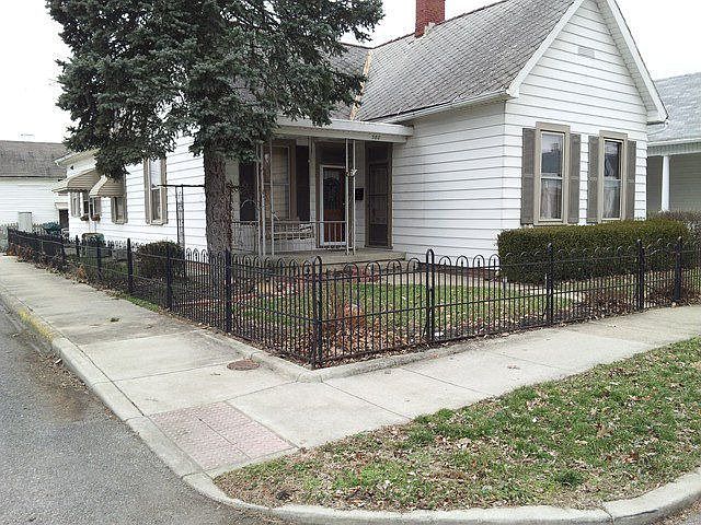 1st image of 380 Vine St