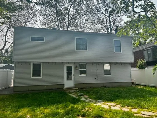25 Juanita Ave Floor 1, Huntington, NY 11743