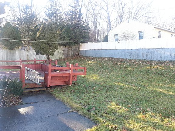 5th image of 316 Wawayanda Ave