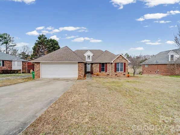 794 Hathcock Glen Dr, Oakboro, NC 28129