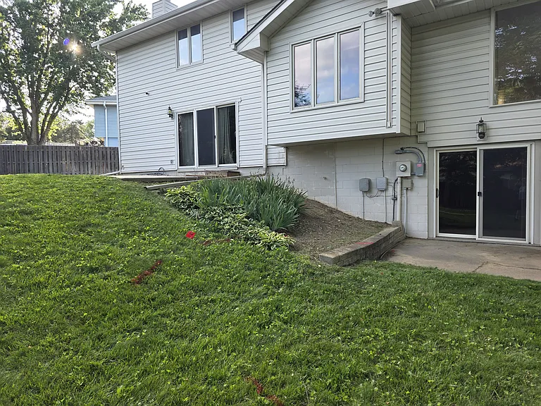 15517 Jones Cir — Photo 42