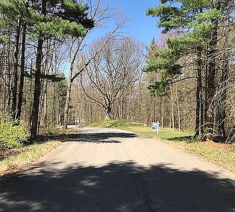 3rd image of 314 Barron Dr NE