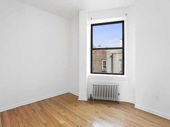 5th image of 2139 Amsterdam Ave Unit 5C