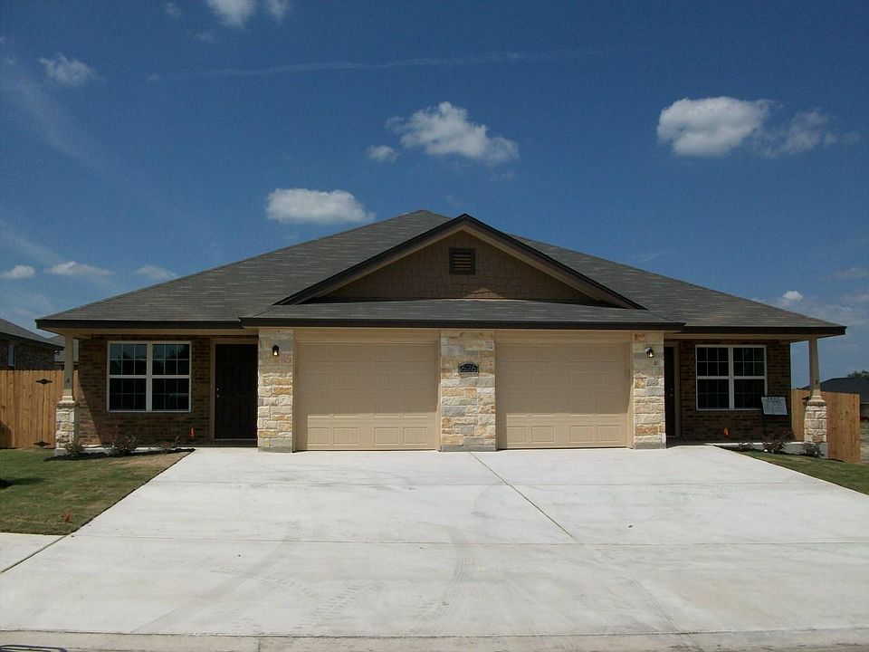 1st image of 626 Paseo Del Plata #A