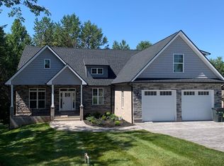 126 Utsesti Way, Loudon, TN 37774