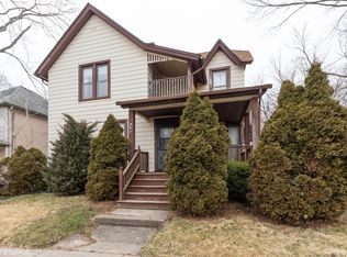 610 Julian St, Waukegan, IL 60085