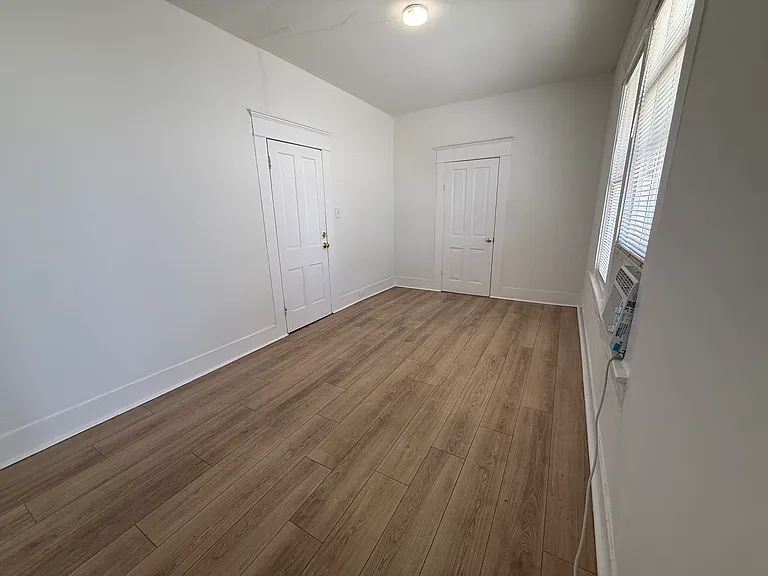 1810 N Nebraska Ave #2 — Photo 3