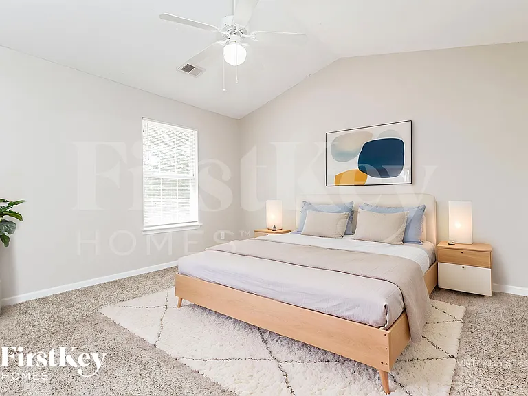 102 Watercress Ct — Photo 11