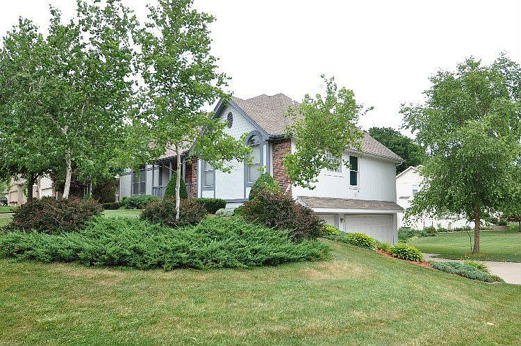 1st image of 1706 NE 70th St