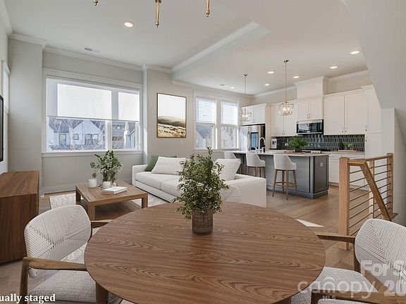 2nd image of 5939 Ardrey Kell Rd