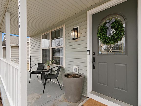 5th image of 2225 Buckingham Road