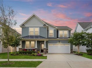 1423 Waltham Ln, Newport News, VA 23608