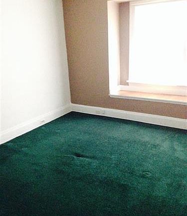 4th image of 4513 Brooklyn Ave
