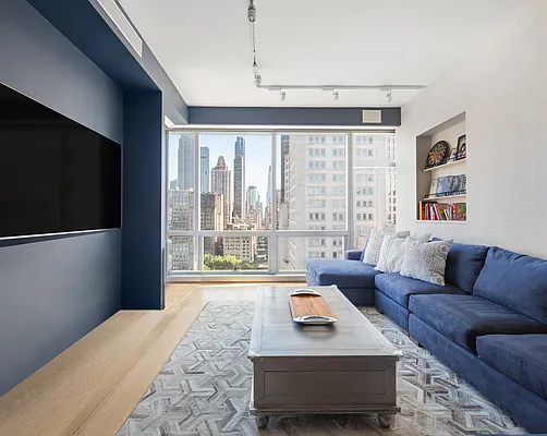 Sold by Compass | media 6