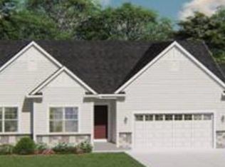 2433 River Bend Rd, Grafton, WI 53024