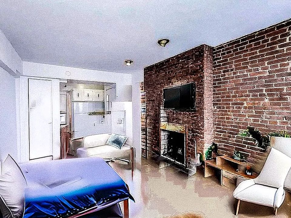 2nd image of 146 E 39th St APT 2A