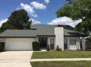 4501 Whitworth Ln, Tampa, FL 33624