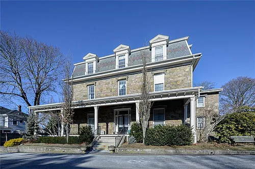 10 Pell St #3B Photo 1 10 Pell St #3B Photo 1