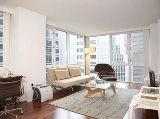 60 E 55th St APT 19D, New York, NY 10022