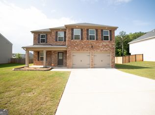 1193 Bluecoat Cir, Hampton, GA 30228