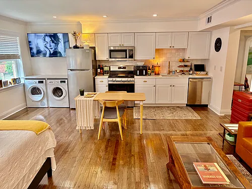 Floor plan 1BR Deluxe