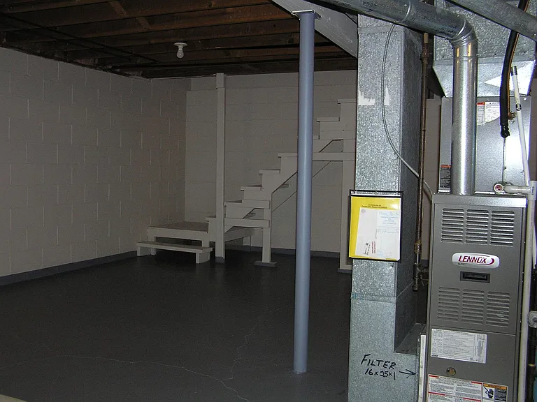 Basement: W 24'11"x L 25'8" = 640sq. ft Five of six