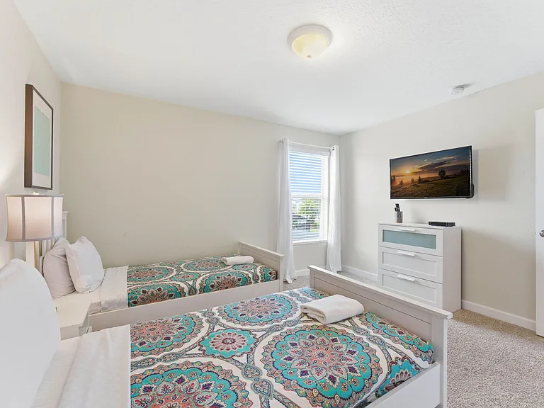 Kings Castle Cir — Photo 39