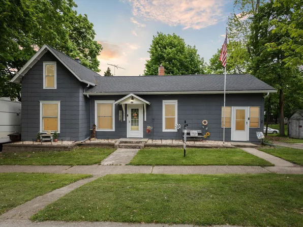 408 Washington St, Hudson, MI 49247
