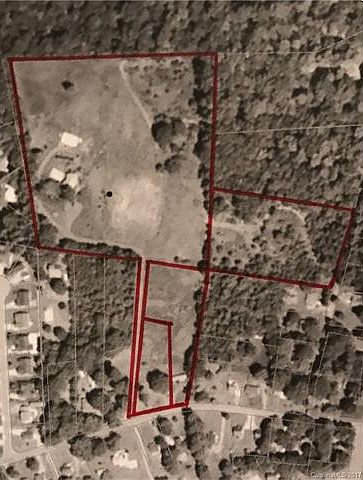 2nd image of 3400 Eva Dr NW