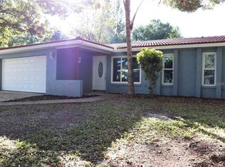 1286 Overcash Dr, Dunedin, FL 34698