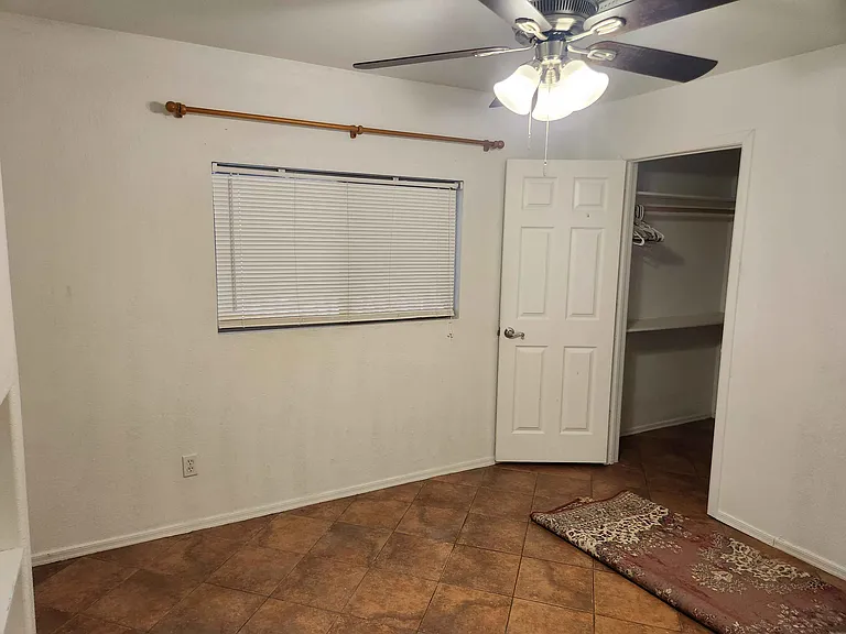 9214 W Pierson St — Photo 4
