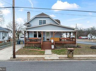 110 3rd St, Elmer, NJ 08318