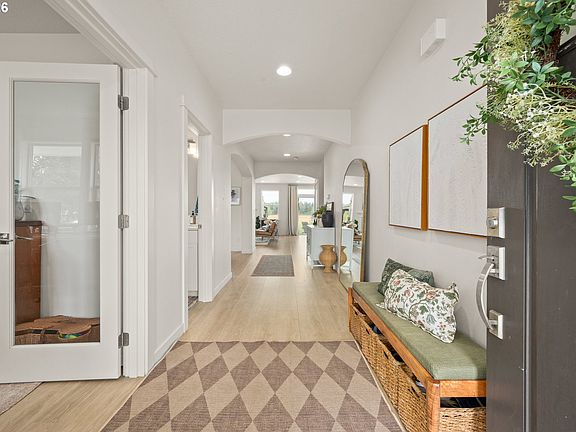 3rd image of 28788 Royal Ave