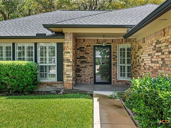3rd image of 3301 Pecan Valley Dr