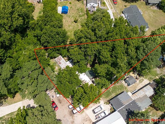 2nd image of 953 Woodley Ave Lot 41