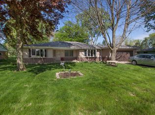 1S446 School St, Lombard, IL