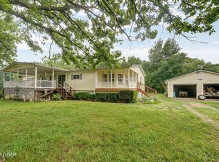 3759 Wheeler Branch Rd, Crane, MO 65633