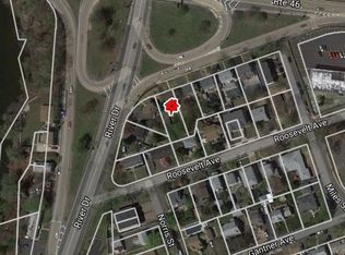 22 Rudolph Ave, Elmwood Park, NJ 07407