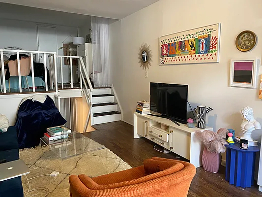 Rented by Mallory Management Corp | media 4