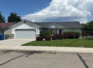 10764 W Goldenrod Ave, Boise, ID 83713