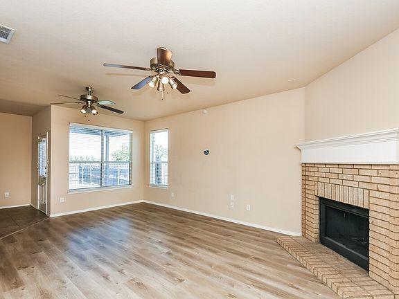 4th image of 1313 Pepperfield Ct